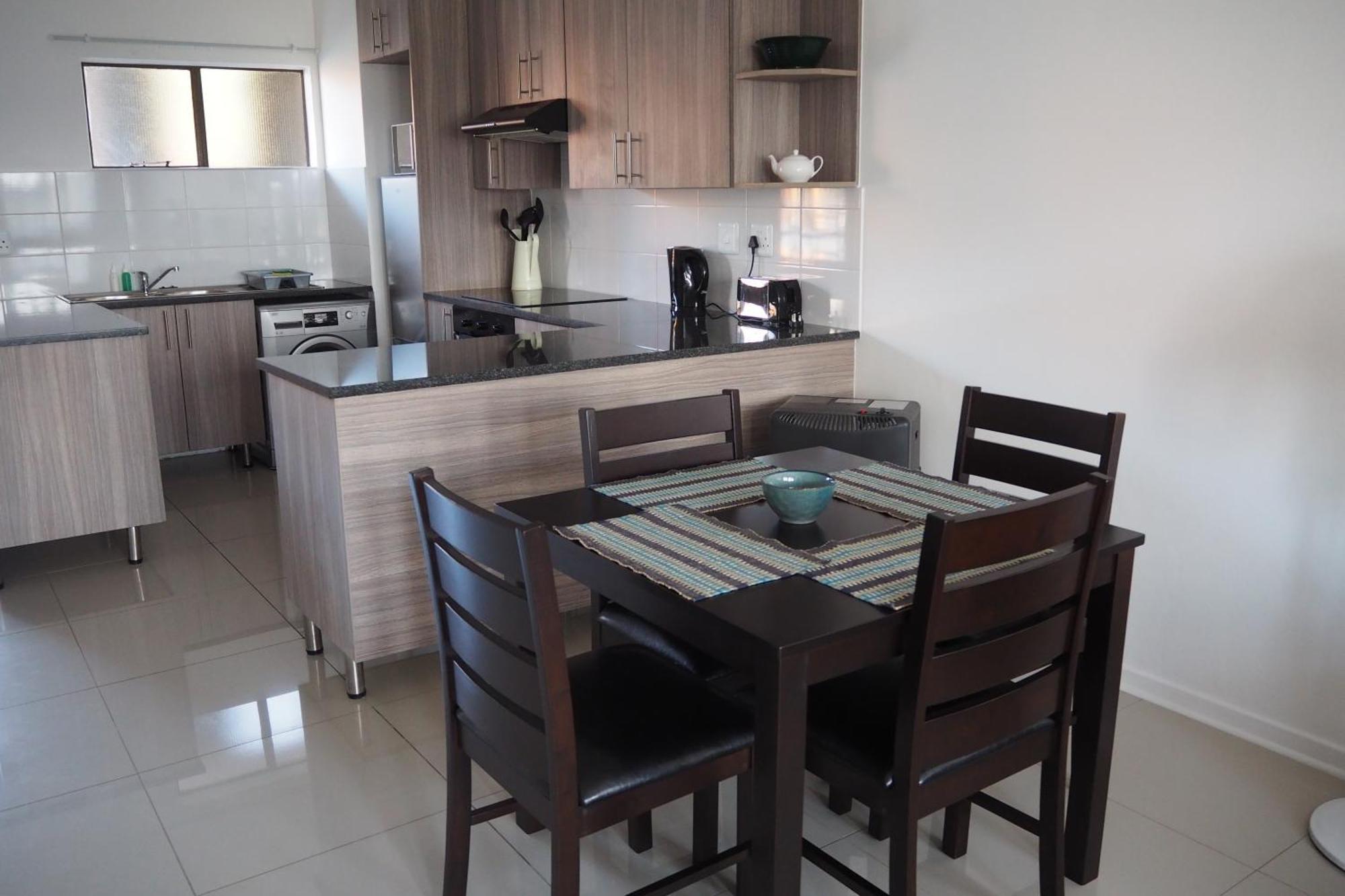 Or Tambo Self Catering Apartments, The Willows Boksburg Dış mekan fotoğraf