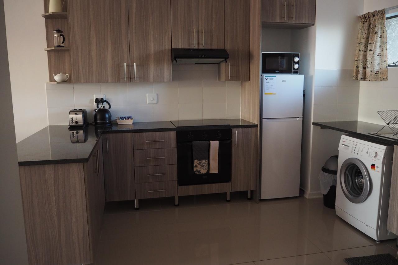 Or Tambo Self Catering Apartments, The Willows Boksburg Dış mekan fotoğraf