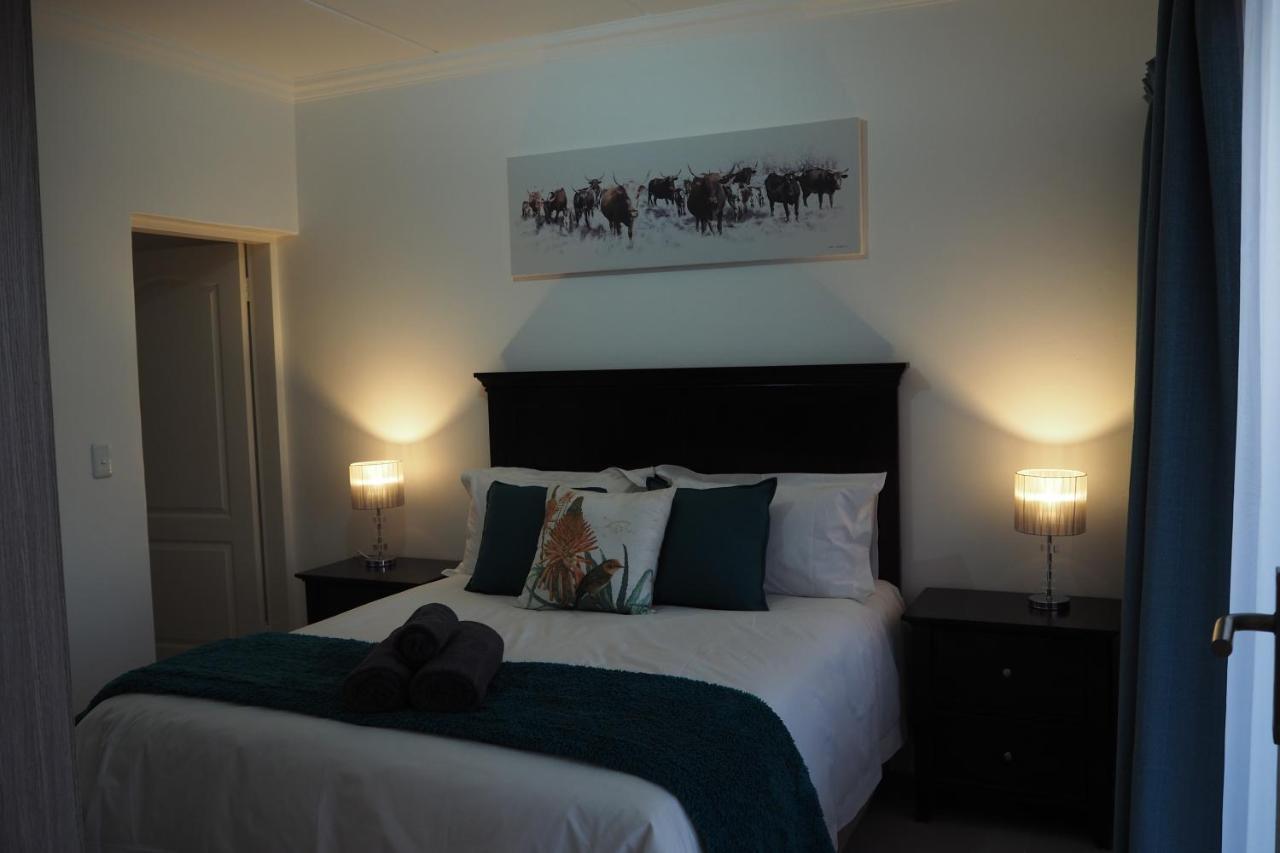 Or Tambo Self Catering Apartments, The Willows Boksburg Dış mekan fotoğraf