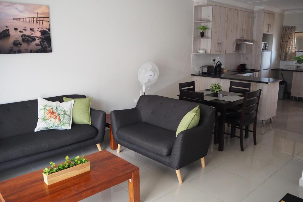 Or Tambo Self Catering Apartments, The Willows Boksburg Dış mekan fotoğraf