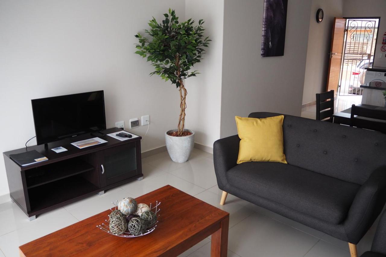 Or Tambo Self Catering Apartments, The Willows Boksburg Dış mekan fotoğraf