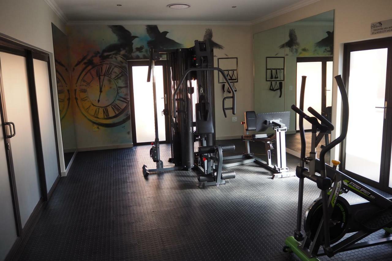 Or Tambo Self Catering Apartments, The Willows Boksburg Dış mekan fotoğraf