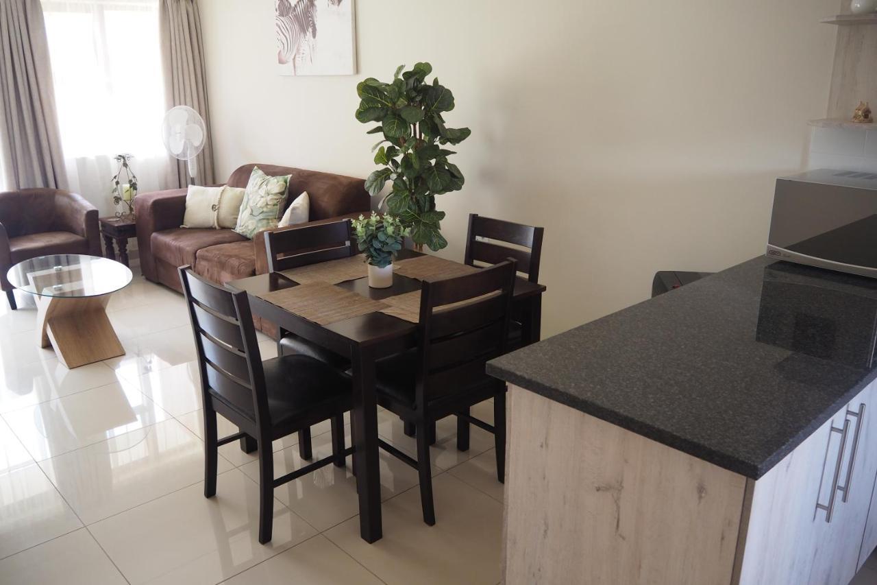 Or Tambo Self Catering Apartments, The Willows Boksburg Dış mekan fotoğraf